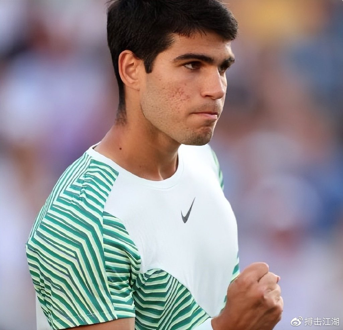 了深谙排球 了深谙排球