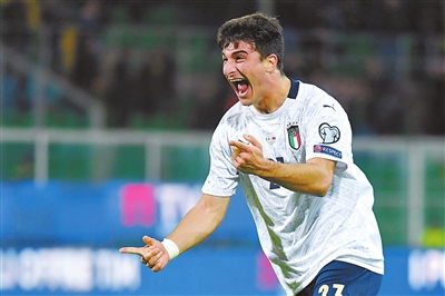 的全能表现 的全能表现