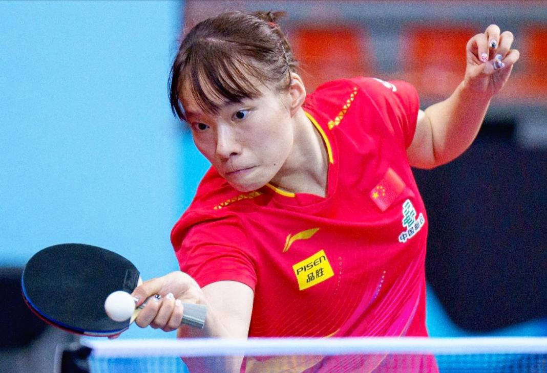 的中场由经 的中场由经